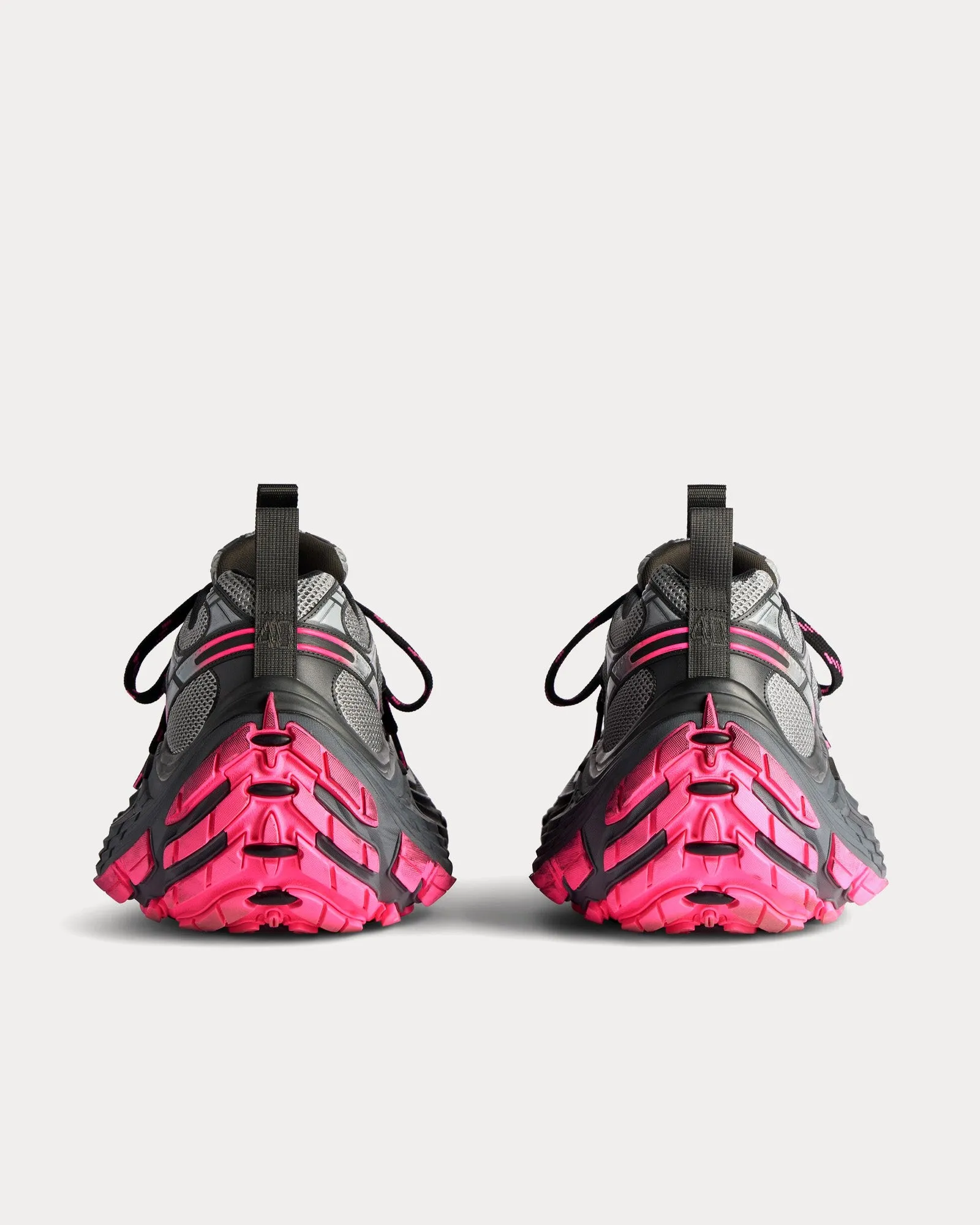 10XL Mesh, TPU & Rubber Grey / Pink / Black Low Top Sneakers